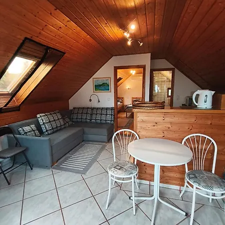 Apartamento Marika Balatongyörök
